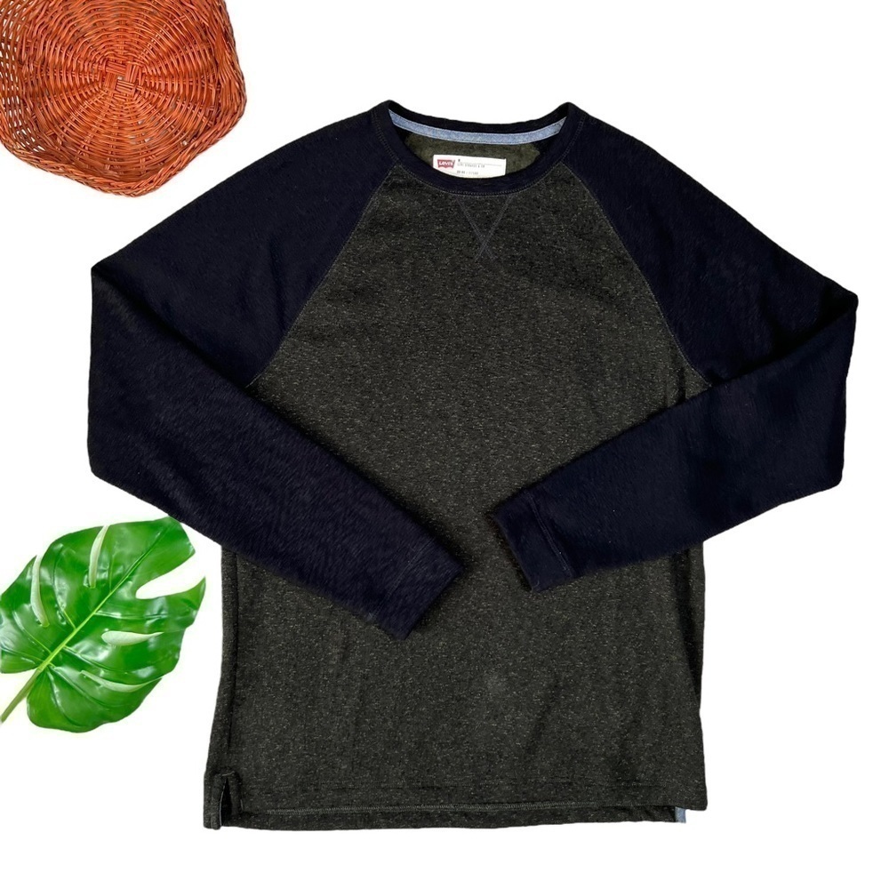 Levi’s Men’s Henley Cozy Crewneck Hunter Green Charcoal Gray Sweatshirt Medium - Picture 3 of 14